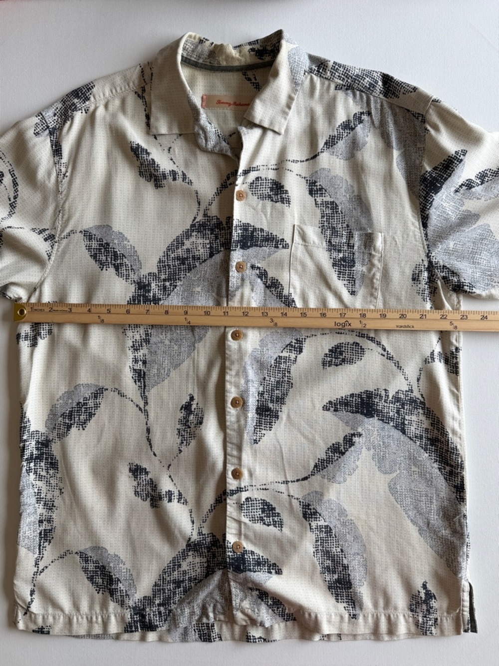 Tommy Bahama Silk Hawaiian Shirt Cream Leaf Print Camp Button Down L - Picture 7 of 14
